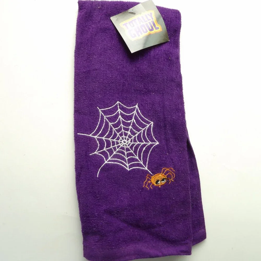 Bundle of 4 Halloween Themed Hand Towels Dish Towels NWT Good Witch Ghost